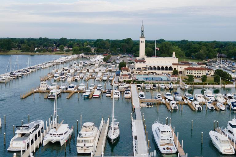 Grosse Pointe Yacht Club